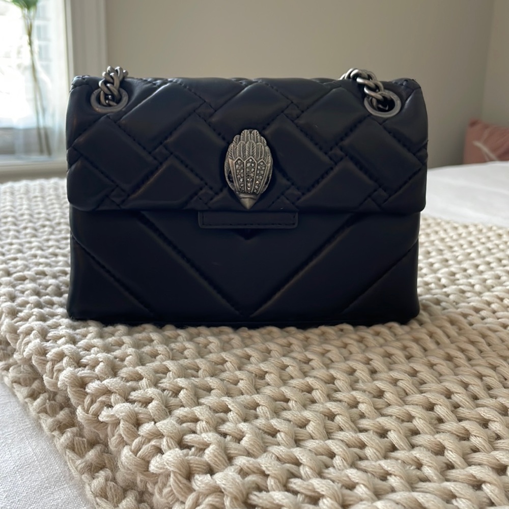 Kurt Geiger Mini Kensington Crossbody black B158
